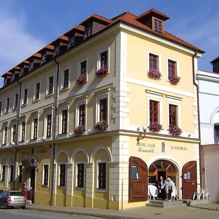 Hotel St Florian Локет Екстериор снимка