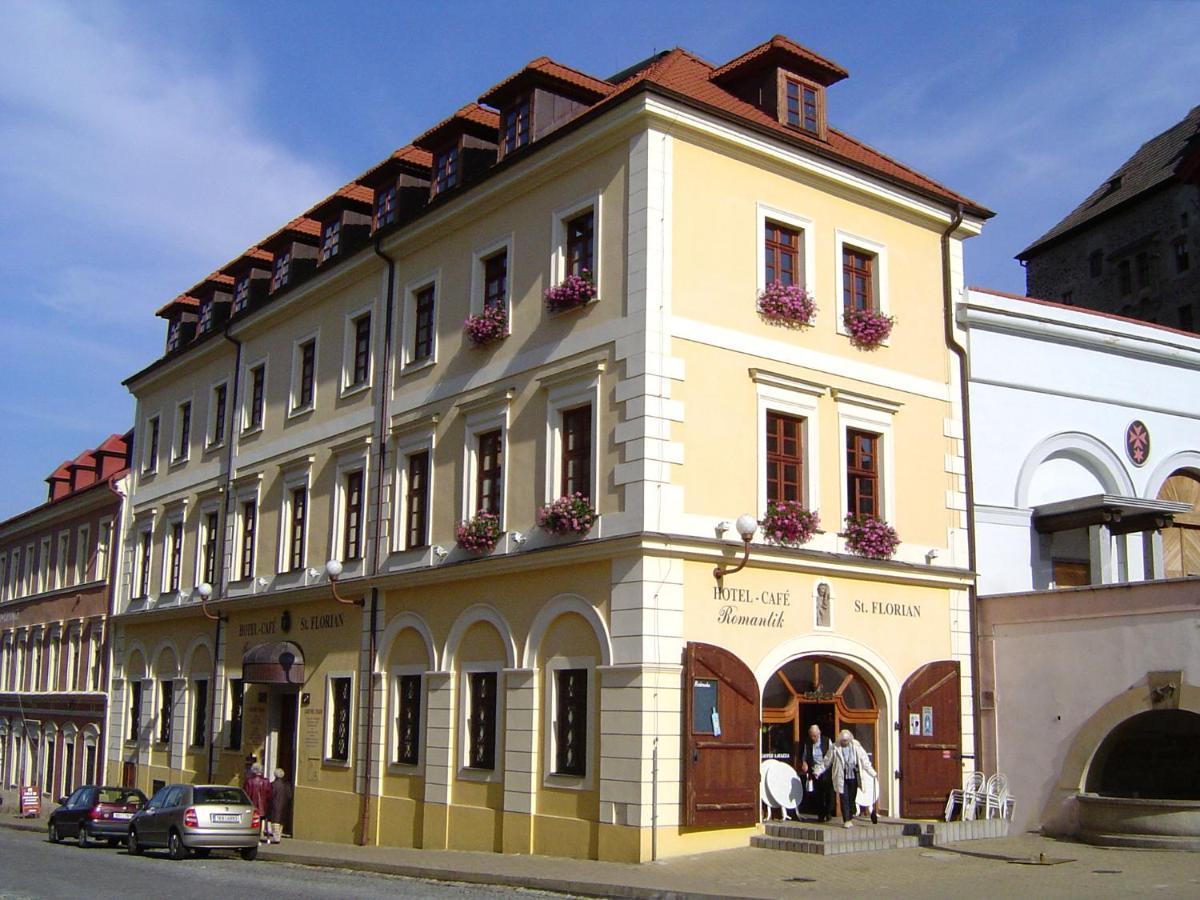Hotel St Florian Локет Екстериор снимка