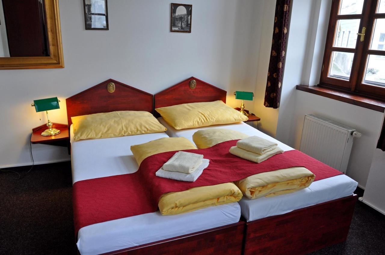 Hotel St Florian Локет Екстериор снимка