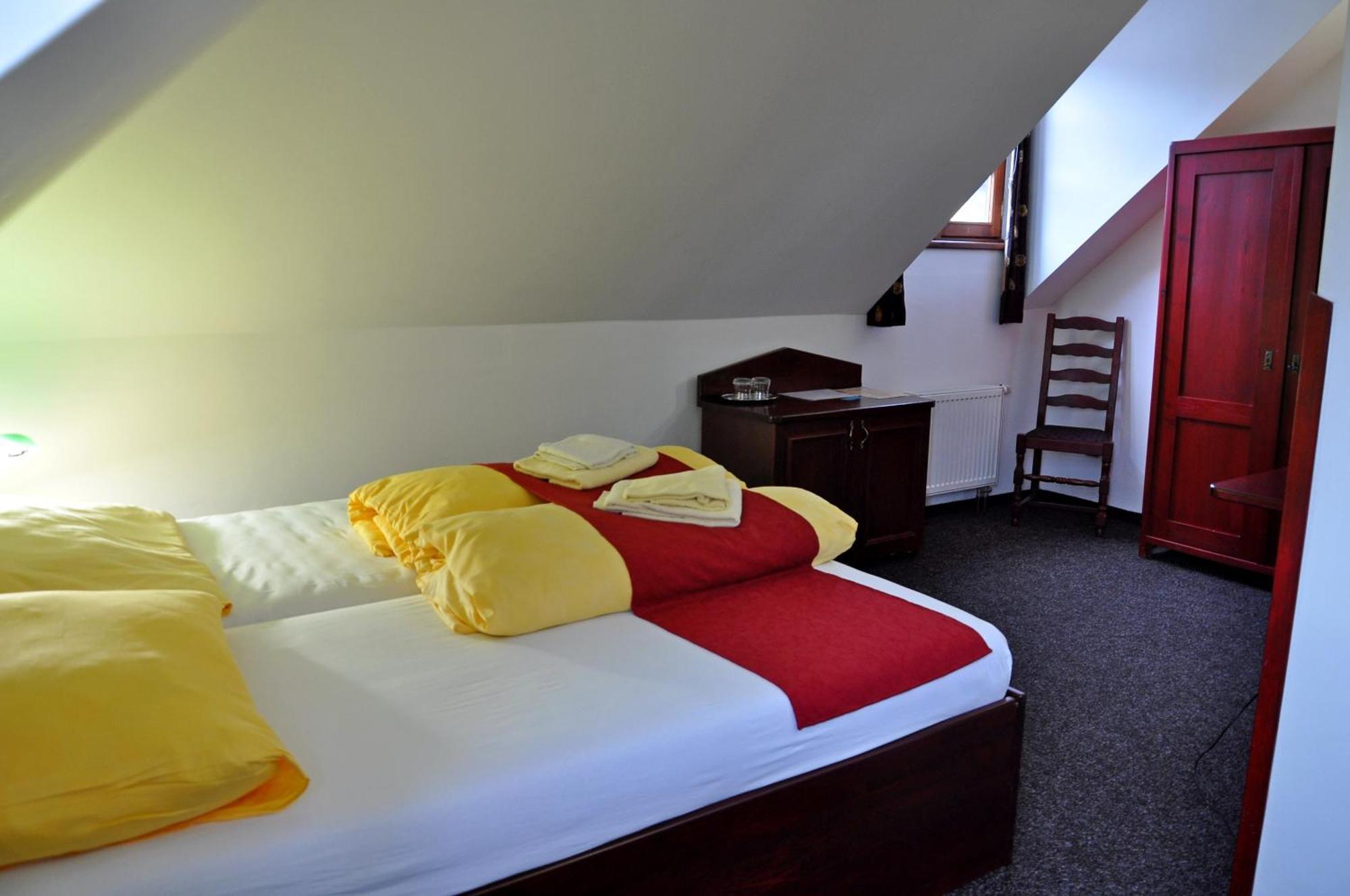 Hotel St Florian Локет Стая снимка