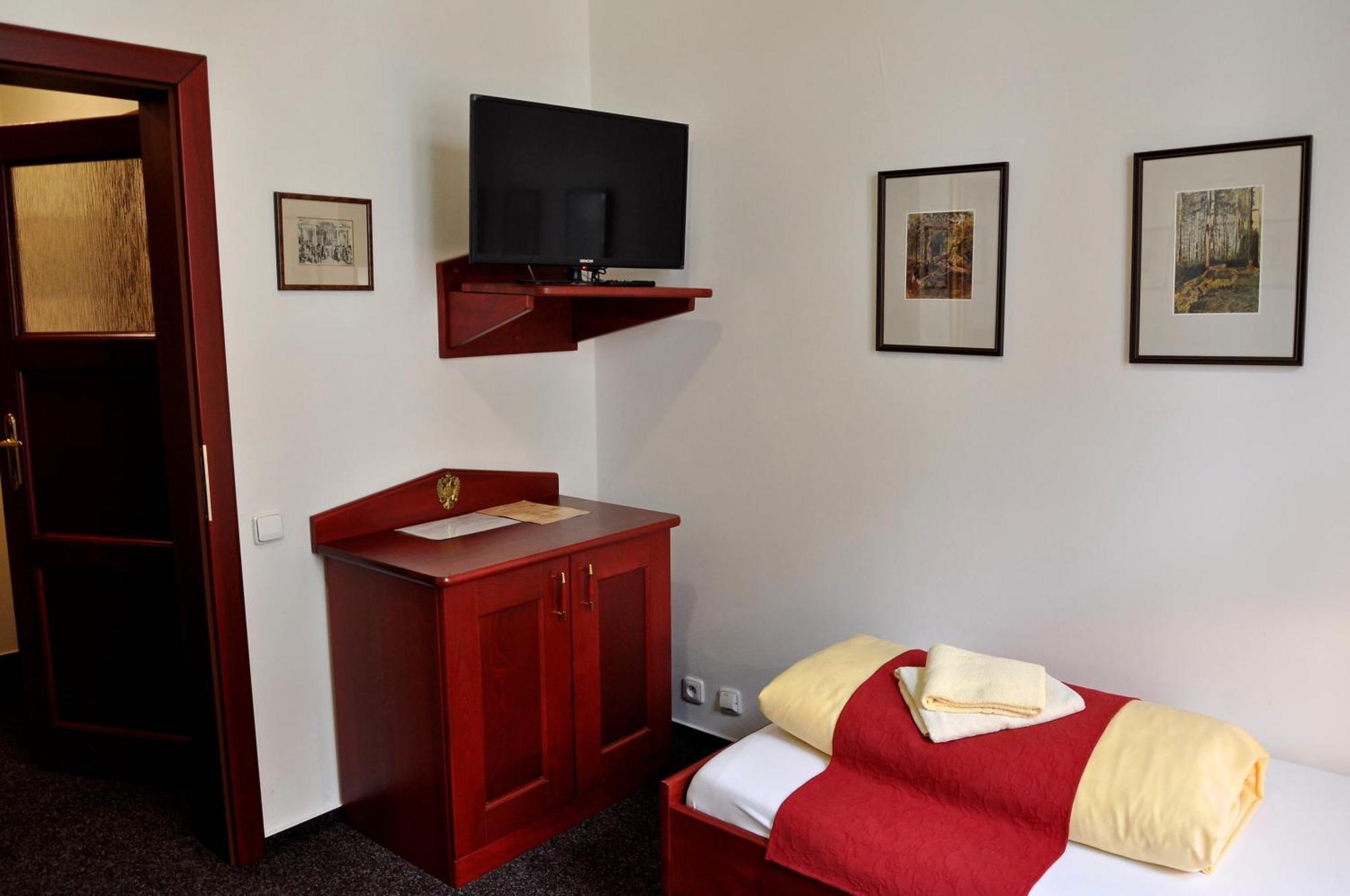Hotel St Florian Локет Стая снимка