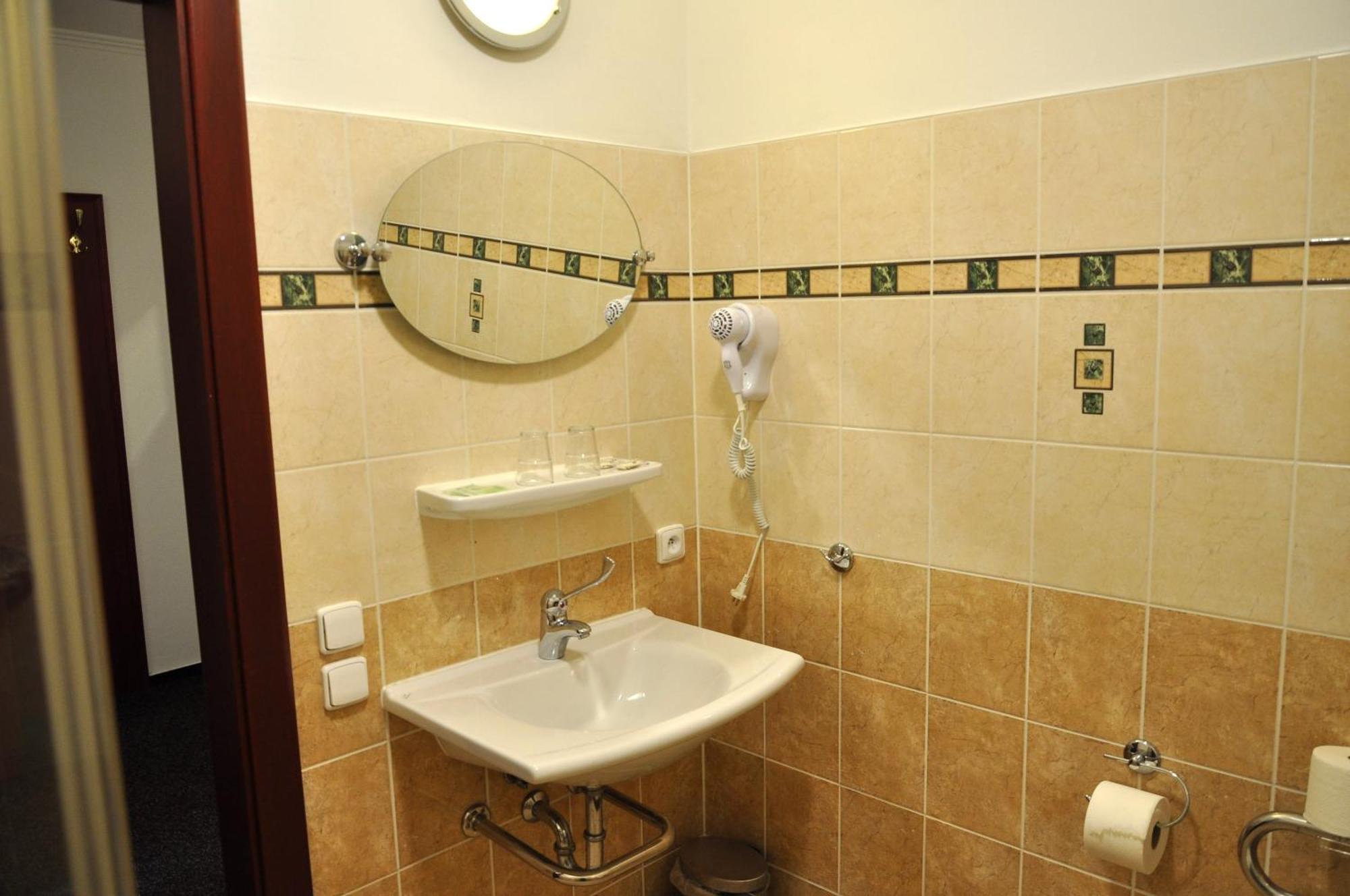 Hotel St Florian Локет Стая снимка