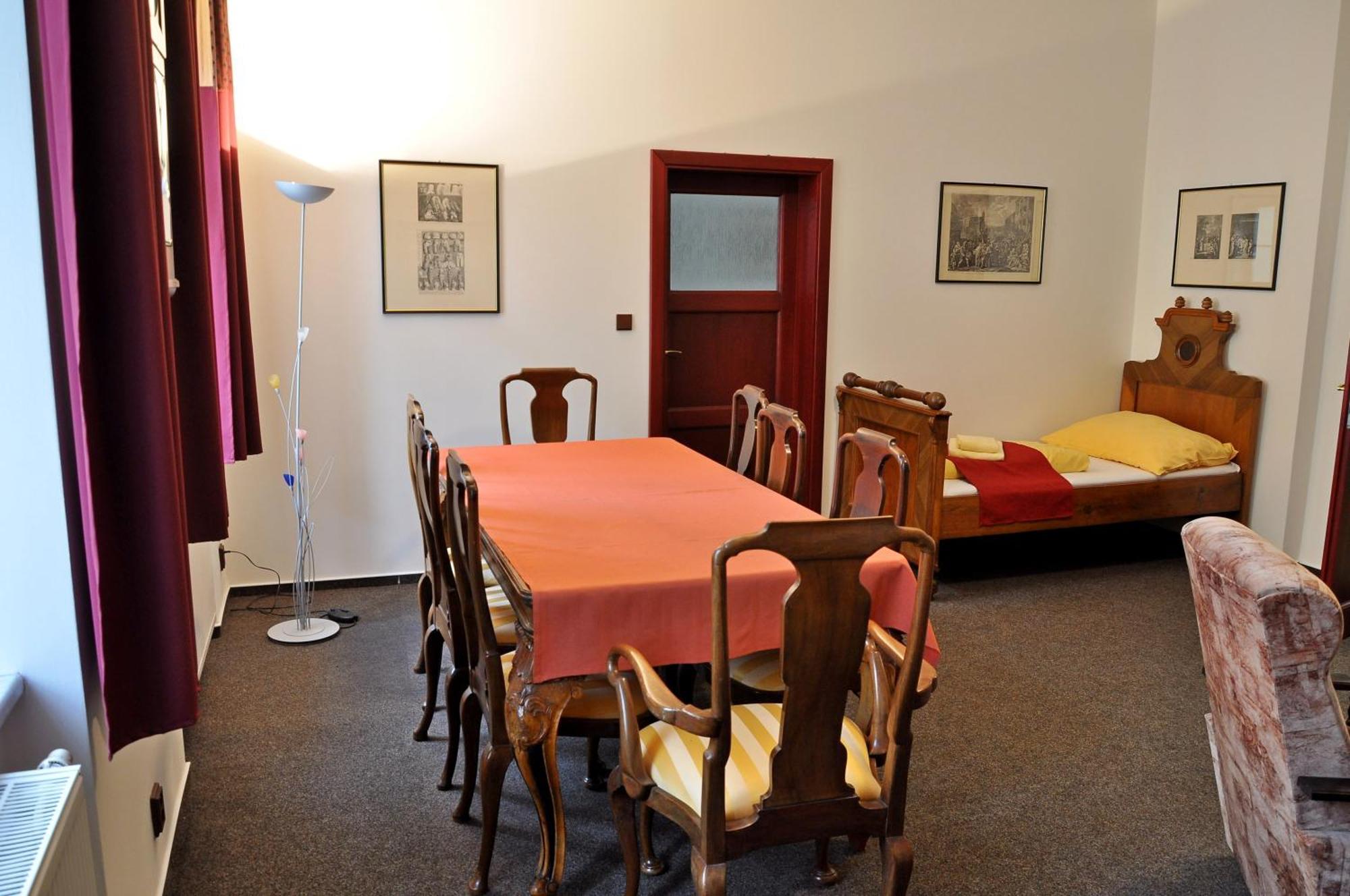 Hotel St Florian Локет Стая снимка